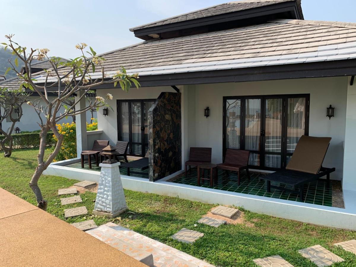 Kao Tao Villa Beach Resort-Hua Hin Кхао Тао Екстериор снимка